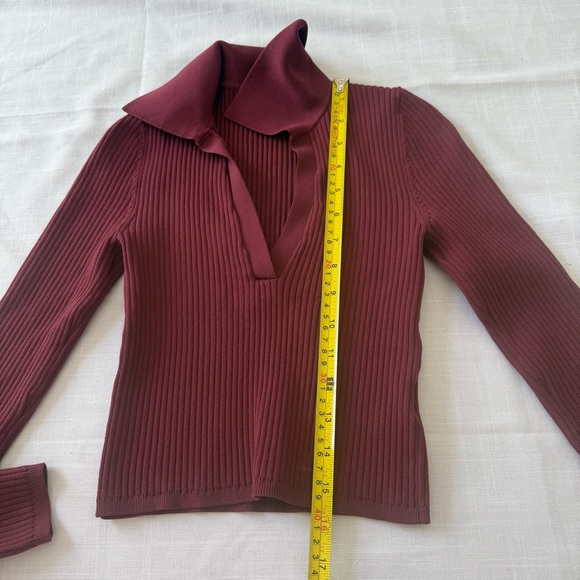 Aritzia Babaton ribbed knit long-sleeve top sweater grapevine burgundy plum 2XS - Picture 5 of 8